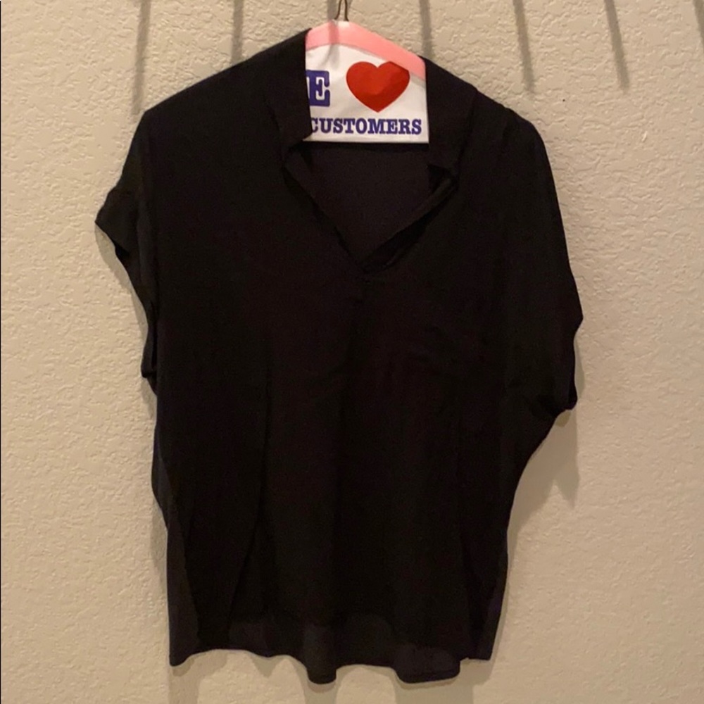 Black Splendid short sleeve blouse